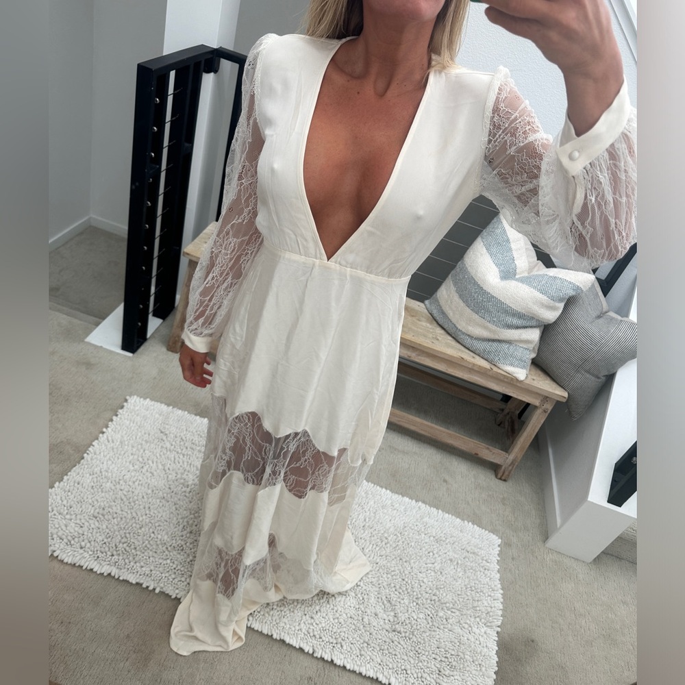 Stone Cold Fox Friar White Lace Deep V Maxi Gown Boho Festival Outfit | Size M/L - Picture 3 of 17